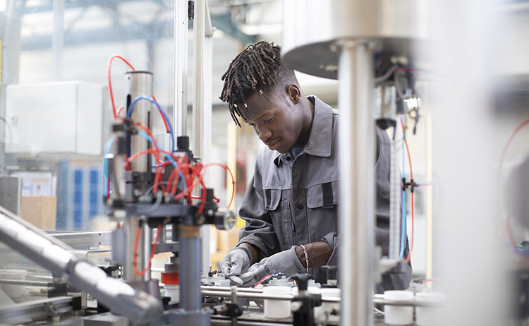 Conduteur (trice) d’équipements industriels en alternance (H/F) – Brioude